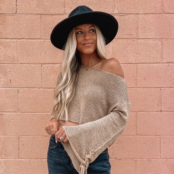 Profile Picture of Kylie Tedder (@kyliecallander) on Poshmark