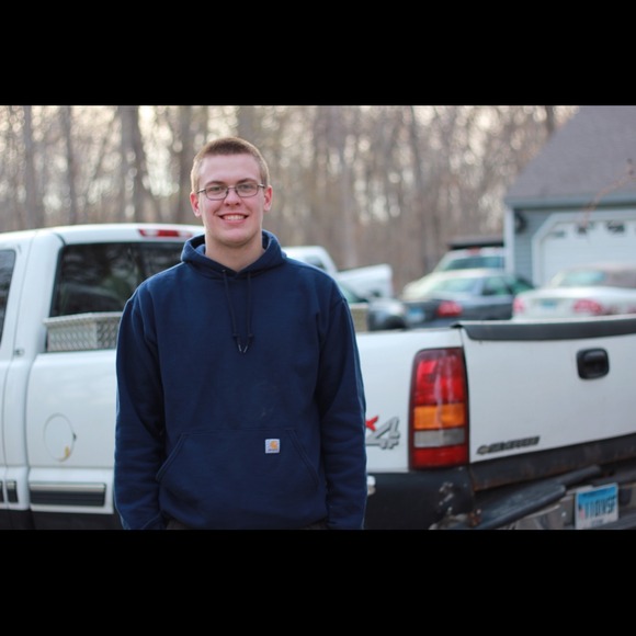 Profile Picture of Tyler Schulz (@crazyty200) on Poshmark