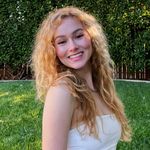 Profile Picture of Paige Labarrere-Martin (@paigevibes) on Instagram