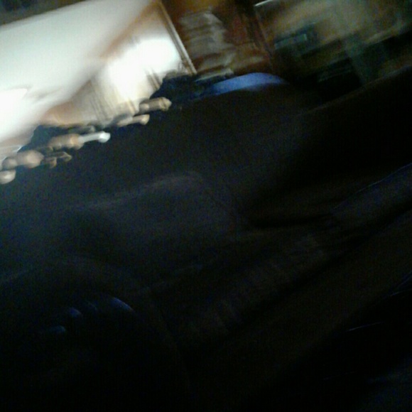 Profile Picture of Gerardo Lara (@gerardolara) on Poshmark