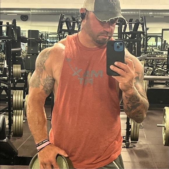 Profile Picture of Steve Gould (@stevegould373) on Poshmark