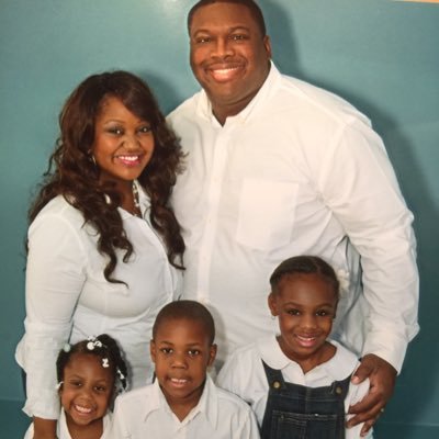 Profile Picture of James Bratcher, Jr. (@jbratcherjr) on Twitter