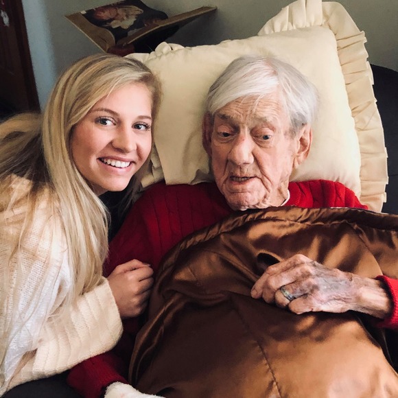 Profile Picture of Abby Shepard (@abbymshep) on Poshmark