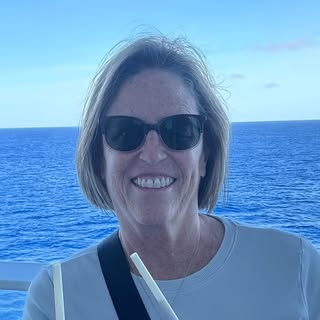 Profile Picture of Carolyn Holcombe Moss (@mamamoss9799) on Instagram