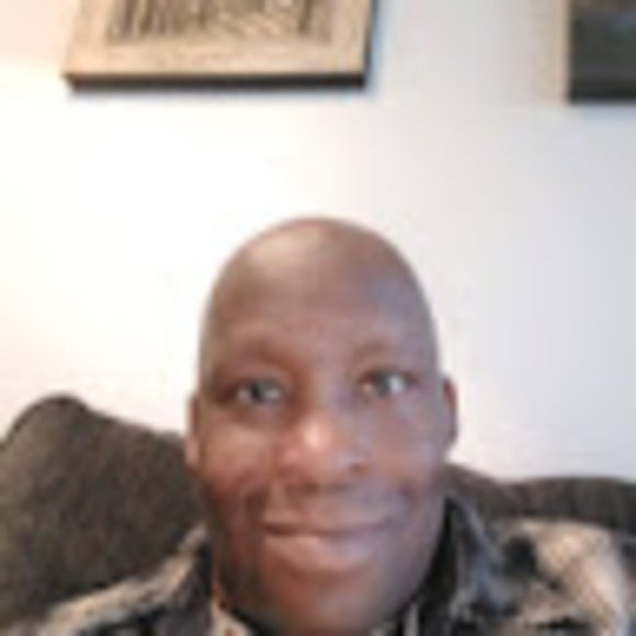 Profile Picture of Derick Shannon (@drkshannon) on Poshmark