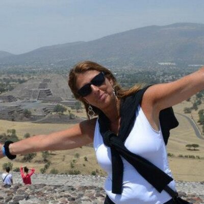 Profile Picture of Patricia Viviani G (@viviani_g) on Twitter