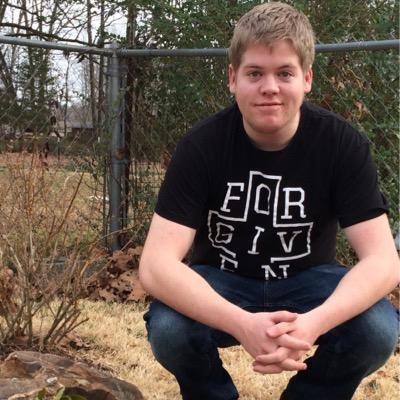 Profile Picture of Nick Seals (@nseals24) on Twitter