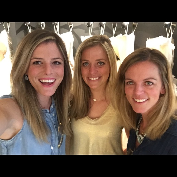 Profile Picture of Jacquie Dejonge (@jdejonge) on Poshmark