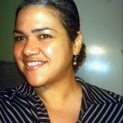 Profile Picture of Julia Vaz (@musicstreak) on Twitter