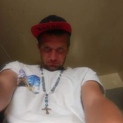 Profile Picture of Chris Glen Cravens (@ChrisGlenCrave1) on Twitter