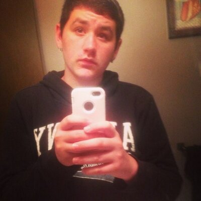 Profile Picture of Mike Mcguff (@judi_mike) on Twitter