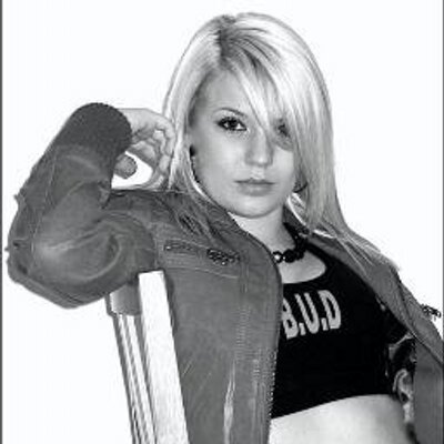 Profile Picture of Danielle Pearce (@DaniellePearce7) on Twitter