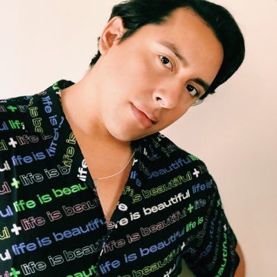 Profile Picture of Robert Rudy Espinoza (@robertrudyy) on Twitter