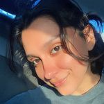 Profile Picture of Sol Ubillus (@soldealmendra) on Instagram