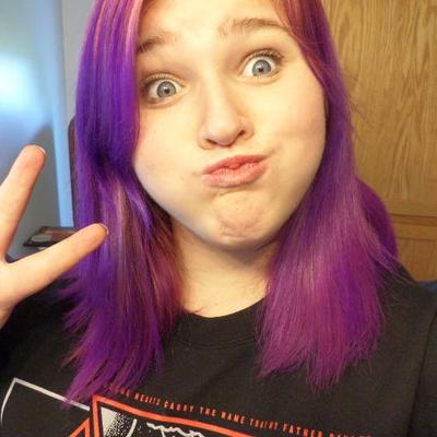 Profile Picture of Lily :D (@SupShafer) on Twitter