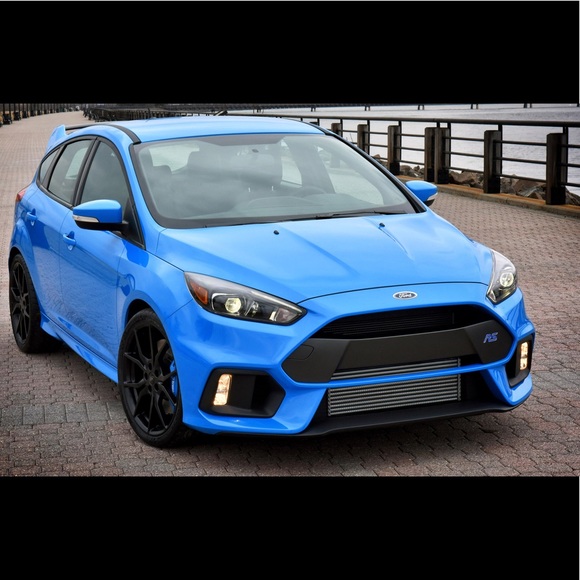 Profile Picture of Christopher Fox (@christopher_fox) on Poshmark