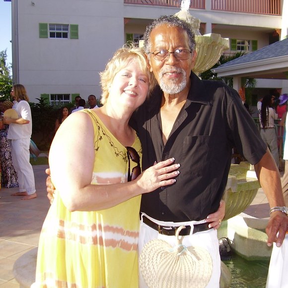 Cara Moffat - Poshmark Profile Picture of Cara Moffat (@cara_moffat) on Poshmark