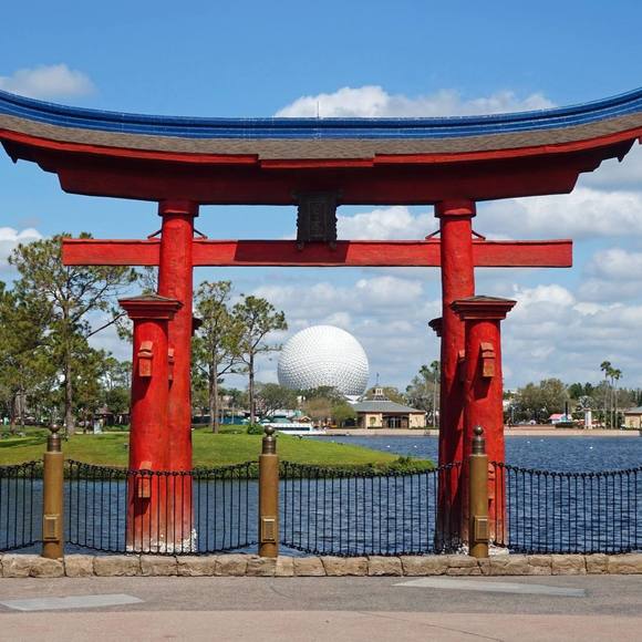 Profile Picture of Stamatios Lahaniatis (@lahaniat) on Poshmark