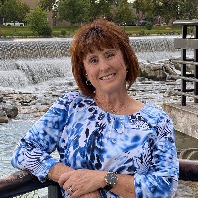 Profile Picture of Lisa Sigman (@LisaSigman8) on Twitter