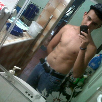 Profile Picture of David Tavera (@davidmanry) on Twitter