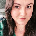 Profile Picture of Amanda Carlson (@dogsandlashes) on Instagram