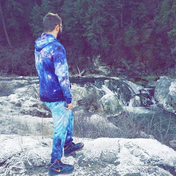 Profile Picture of Jacob Hirsch (@unclefuggie) on Poshmark