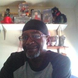 Profile Picture of Kenneth Gamble (@HawkDaddy11) on Twitter