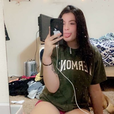 Profile Picture of Hayley Coplen (@coplen_hayley) on Twitter