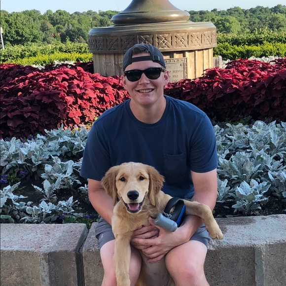 Profile Picture of Jeff Albrecht (@jeffalbrecht) on Poshmark