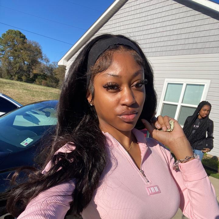 Profile Picture of Hannah ✨ (@hannaharchives) on Tiktok