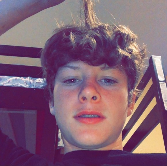 Profile Picture of Tommy Calloway (@tommycalloway88) on Poshmark