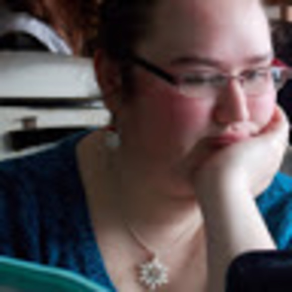 Profile Picture of Amanda Harrnacker (@aaharrnacker) on Poshmark