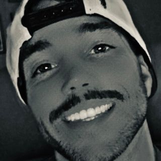 Profile Picture of Tom Lauff (@215.tommy) on Instagram