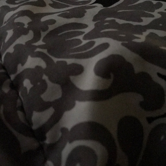 Profile Picture of Adnil Tol (@adniltoledo88) on Poshmark