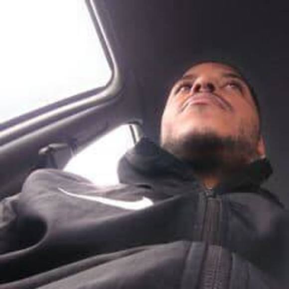 Shon Camron - Poshmark Profile Picture of Shon Camron (@dshoncam) on Poshmark