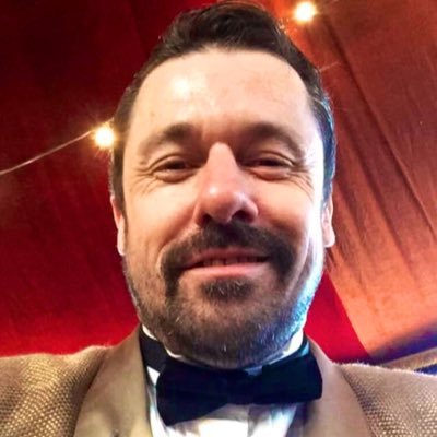 Profile Picture of Stuart Barrett Dance (@Dancetastic) on Twitter