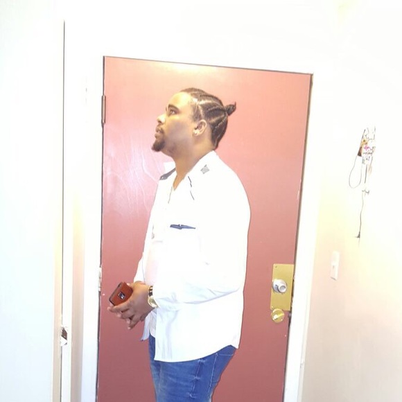 Profile Picture of Damarie Ricketts (@adrimarie1) on Poshmark