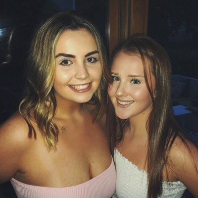 Profile Picture of Chloe MacDonald (@chloe_mac01) on Twitter