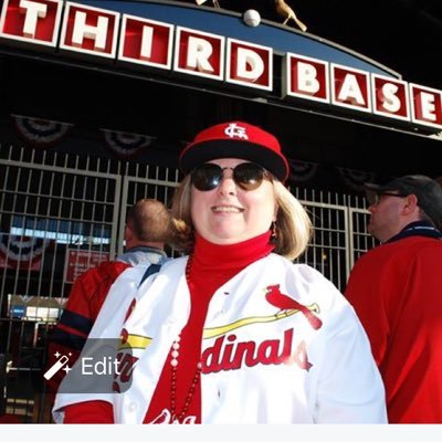 Profile Picture of Jean Gilliland (@JeanAnnCardsFan) on Twitter
