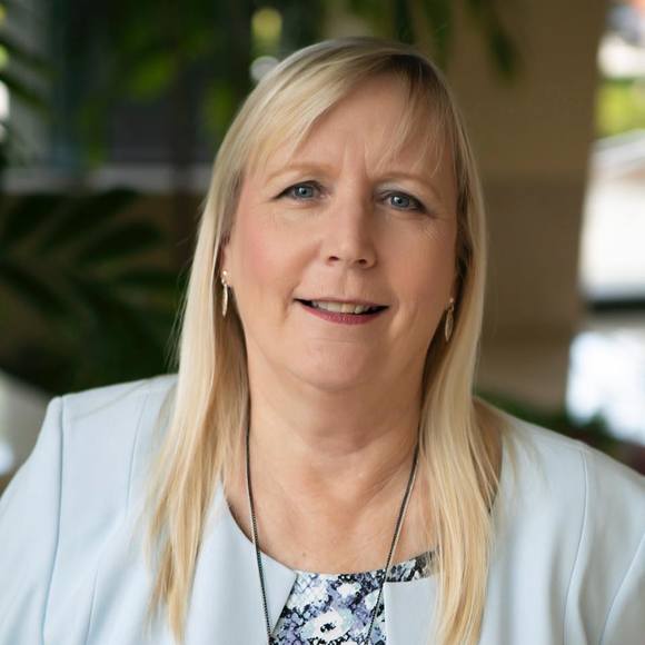 Profile Picture of Rhonda Stamas (@cparhonda) on Poshmark