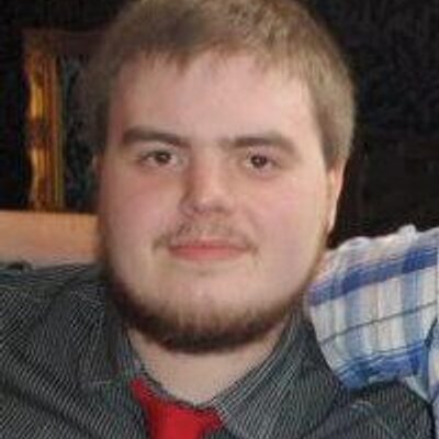 Profile Picture of Alan Parrish (@braindead_hero) on Twitter