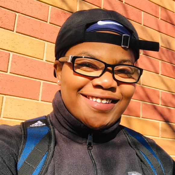 Profile Picture of Francis Brown (@francis_brown) on Poshmark