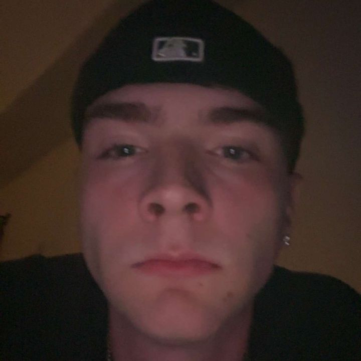 Profile Picture of Andrew /: (@andrewlightle06) on Tiktok