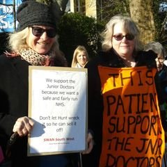 Profile Picture of Mark Baldwin (@markswan52) on Twitter