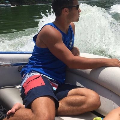 Profile Picture of Ethan VanHook (@evanhook21) on Twitter