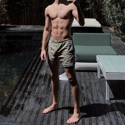 Profile Picture of Kentang 🥔 (@hxrrypotter__) on Twitter