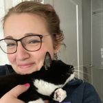 Profile Picture of Kelly Moore (@violagirl285) on Instagram