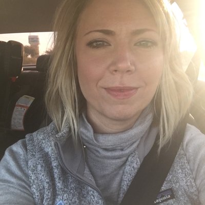 Profile Picture of Amanda Adrian (@AmandaAdrian18) on Twitter