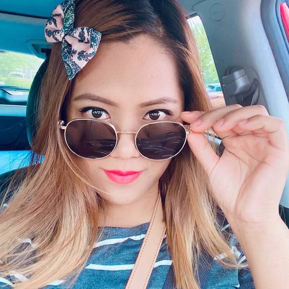 Profile Picture of Deepa Gurung (@deepagurung) on Poshmark