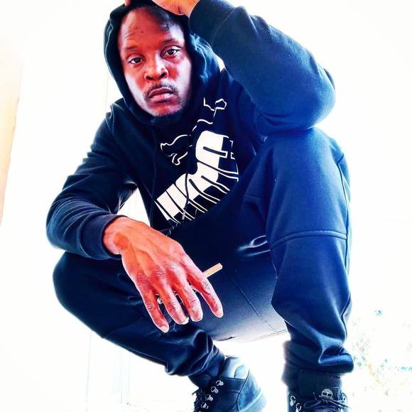 Biggdawgg Biggdawgg - Poshmark Profile Picture of Biggdawgg Biggdawgg (@biggdawgg1300) on Poshmark